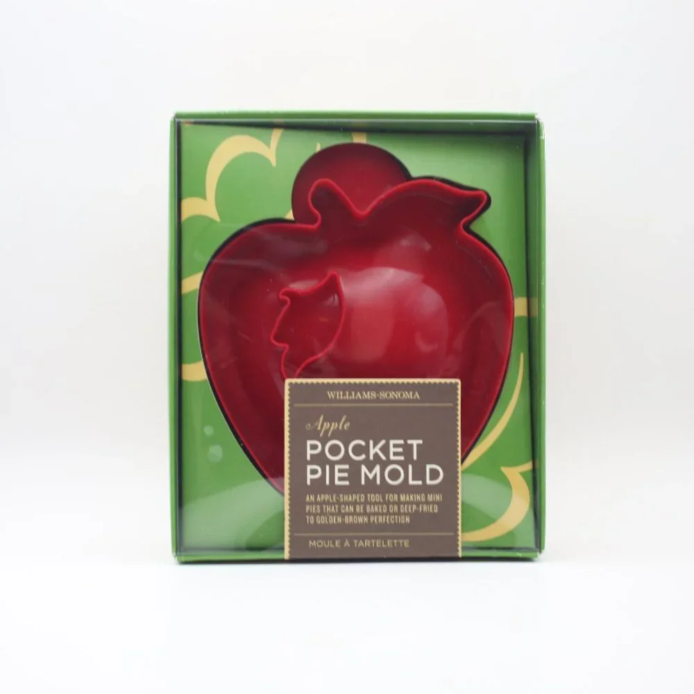 Williams Sonoma Apple Pocket Pie Mold NEW IN BOX